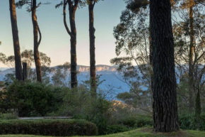 Carramar Estate: 2 homes stunning mountain views